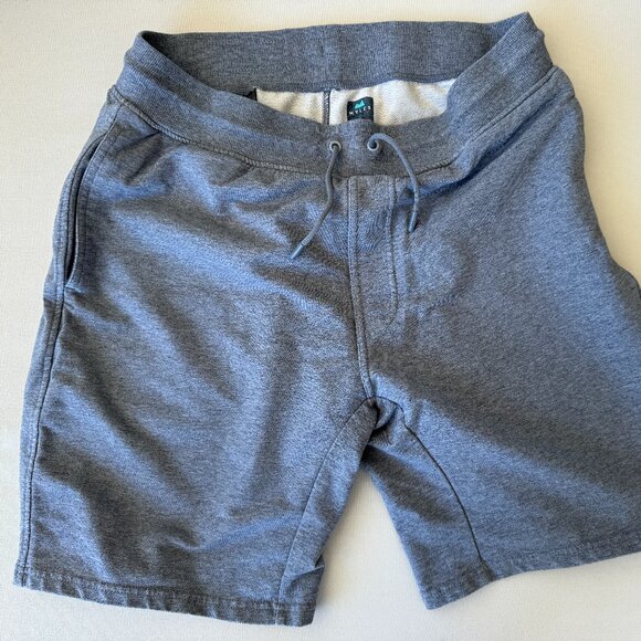 Myles Apparel Sweat Shorts Size L - Picture 1 of 3